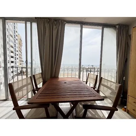 Apartamento Delta Muga 9 *