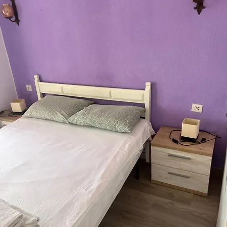 Apartamento Delta Muga 9 *